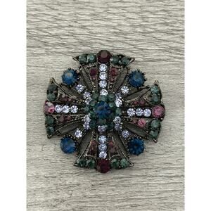 Beautiful Maltese Cross Brooch